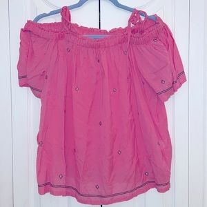 Off the shoulder Pink Lucky Brand Top. Size XL